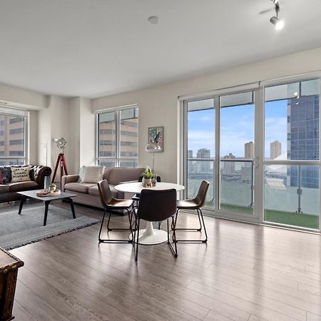 Globalstay Modern Downtown Apartment Toronto Esterno foto