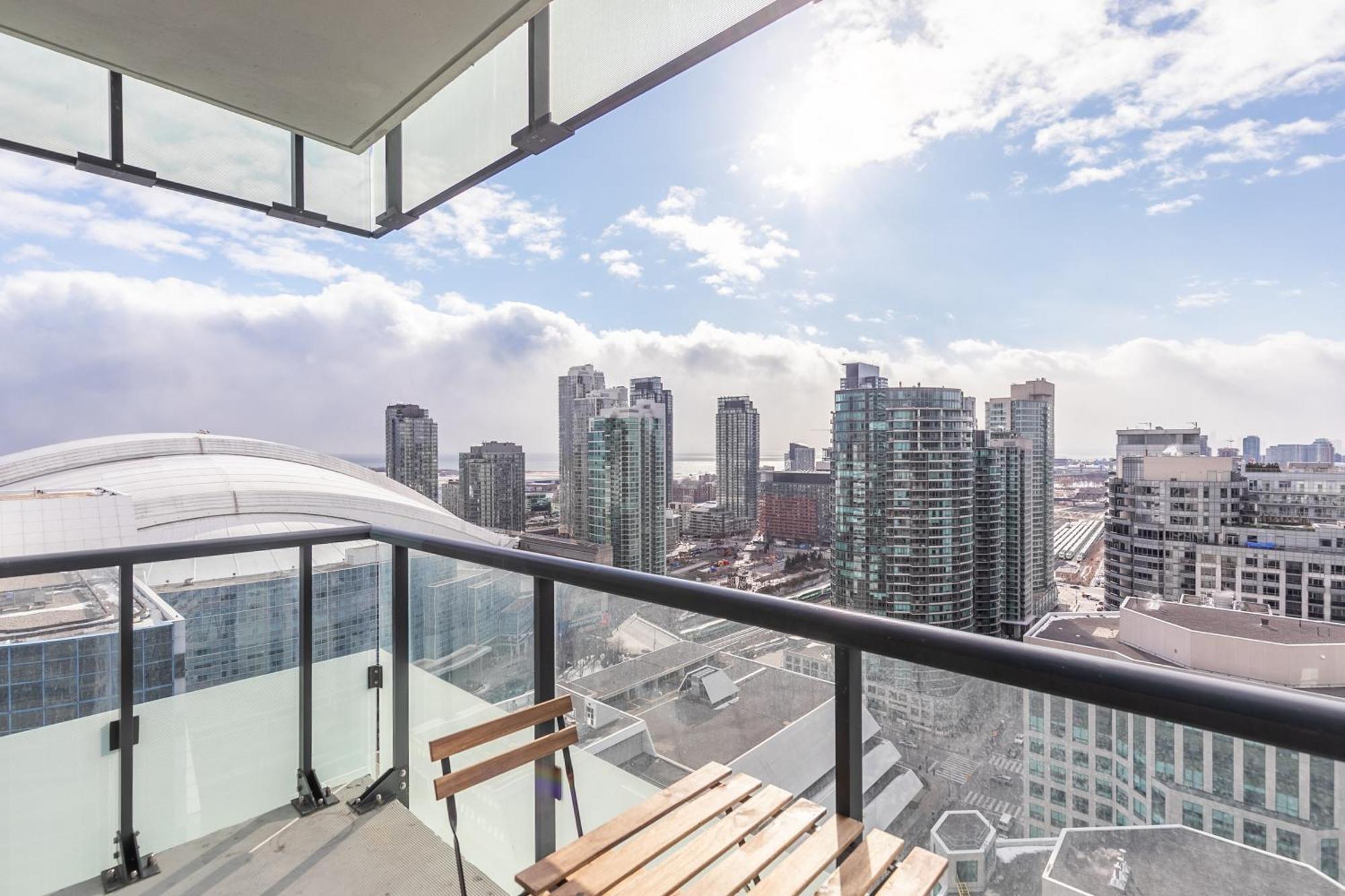 Globalstay Modern Downtown Apartment Toronto Esterno foto