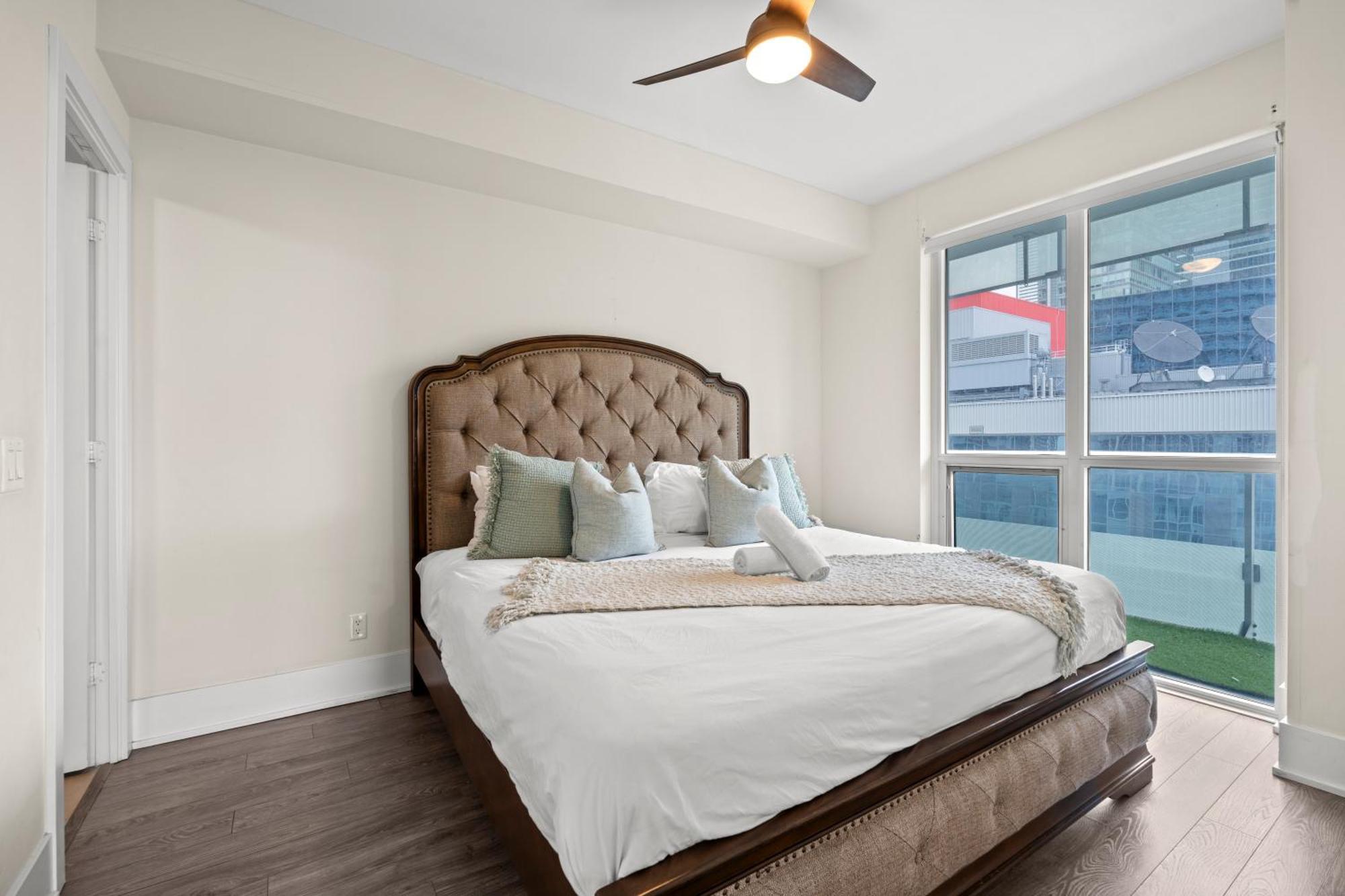Globalstay Modern Downtown Apartment Toronto Esterno foto